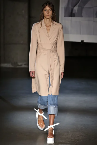 Look 20